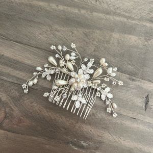 Crystal and Pearl Hair Comb